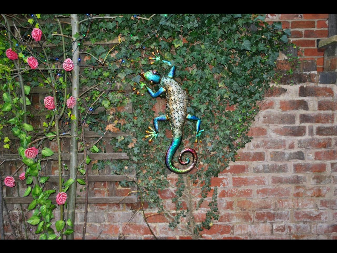 Squirrel Barn Villa Milwich Esterno foto